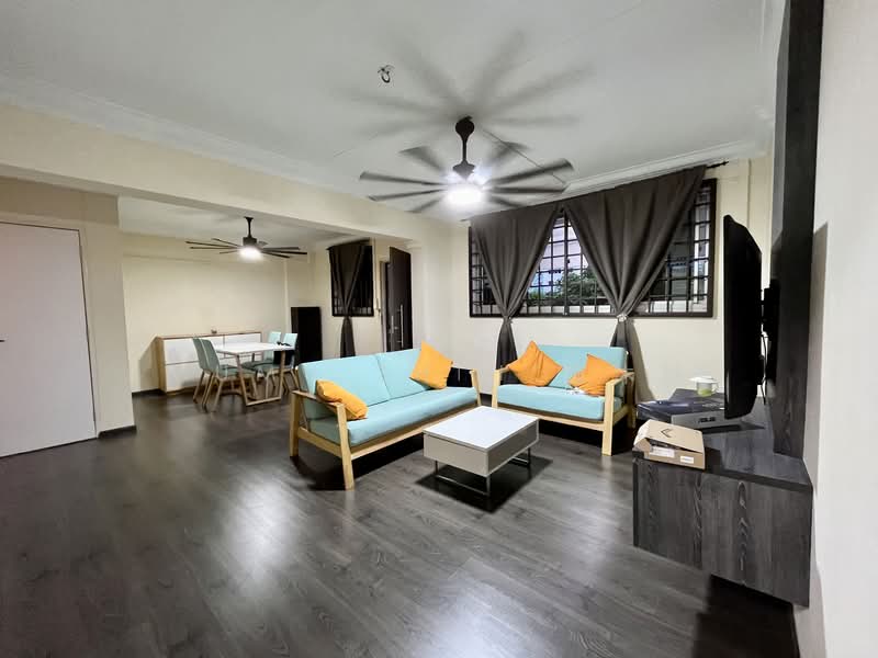 Additional image 3 of 826 Jurong West Street 81