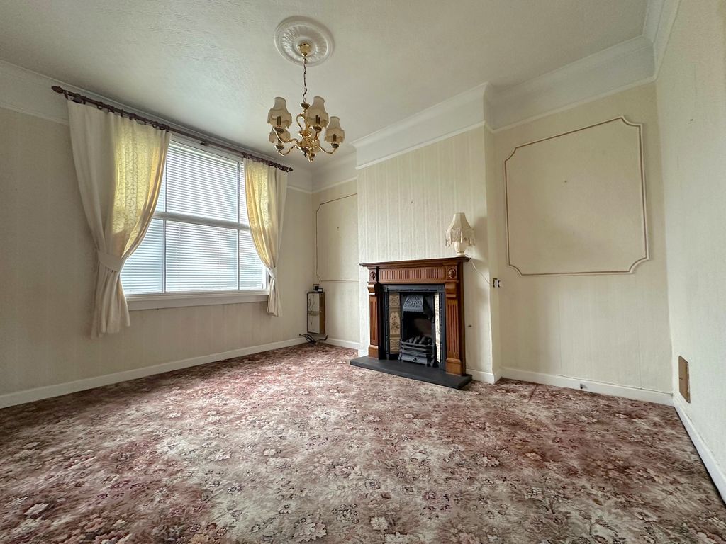 3 bed detached house for saleNechell Cottage, Willenhall Road WV13 photo 2