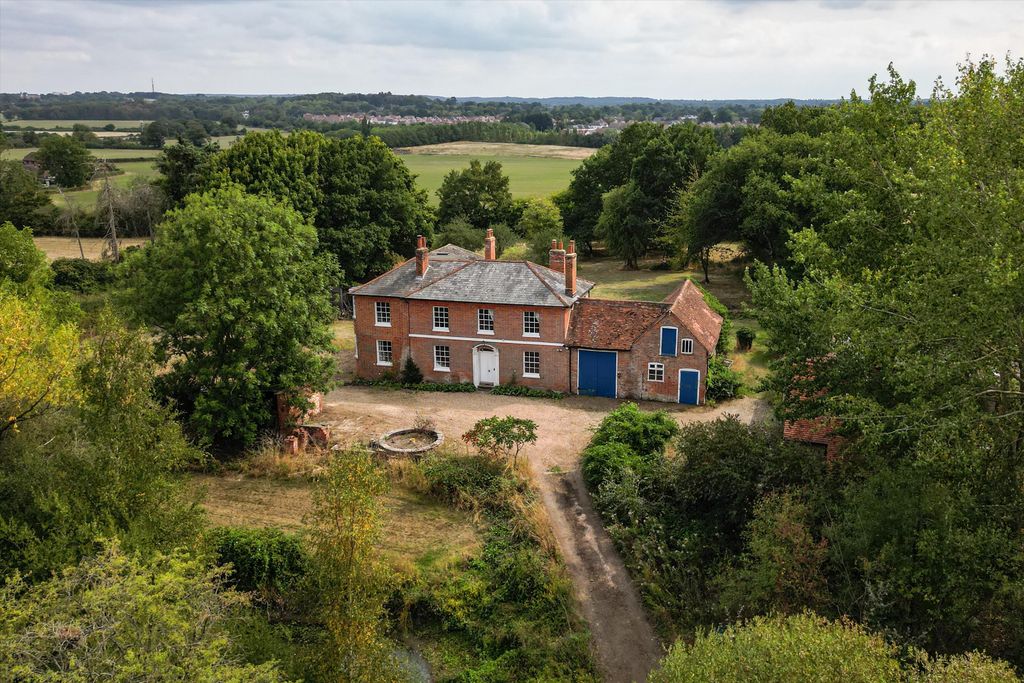 Additional image 30 of 5 bed detached house for saleForest Road, Wokingham, Berkshire RG40