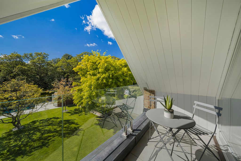 Additional image 20 of 7 bed property for saleSudbrook Gardens, Richmond, London TW10