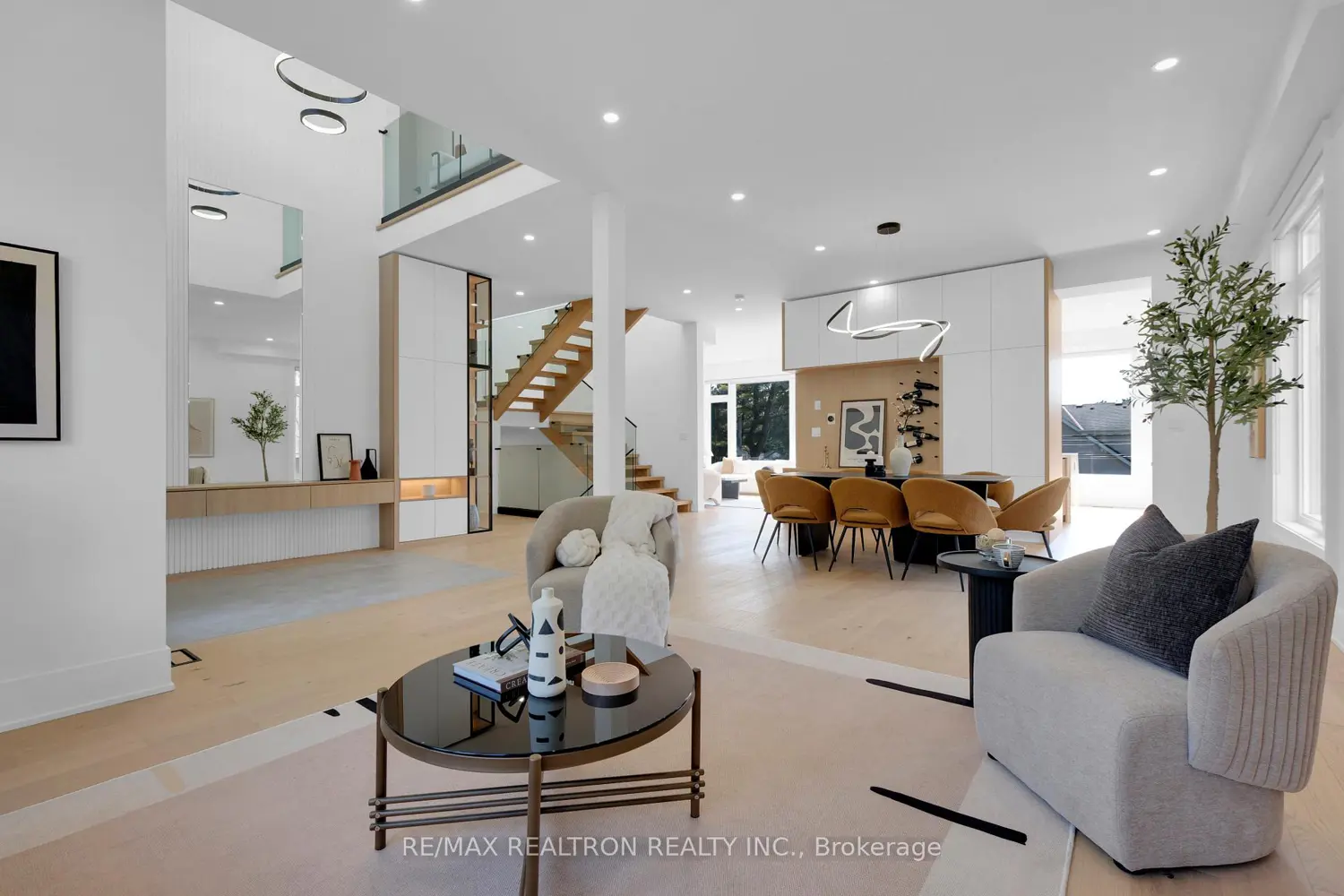 28 Ternhill Crescent