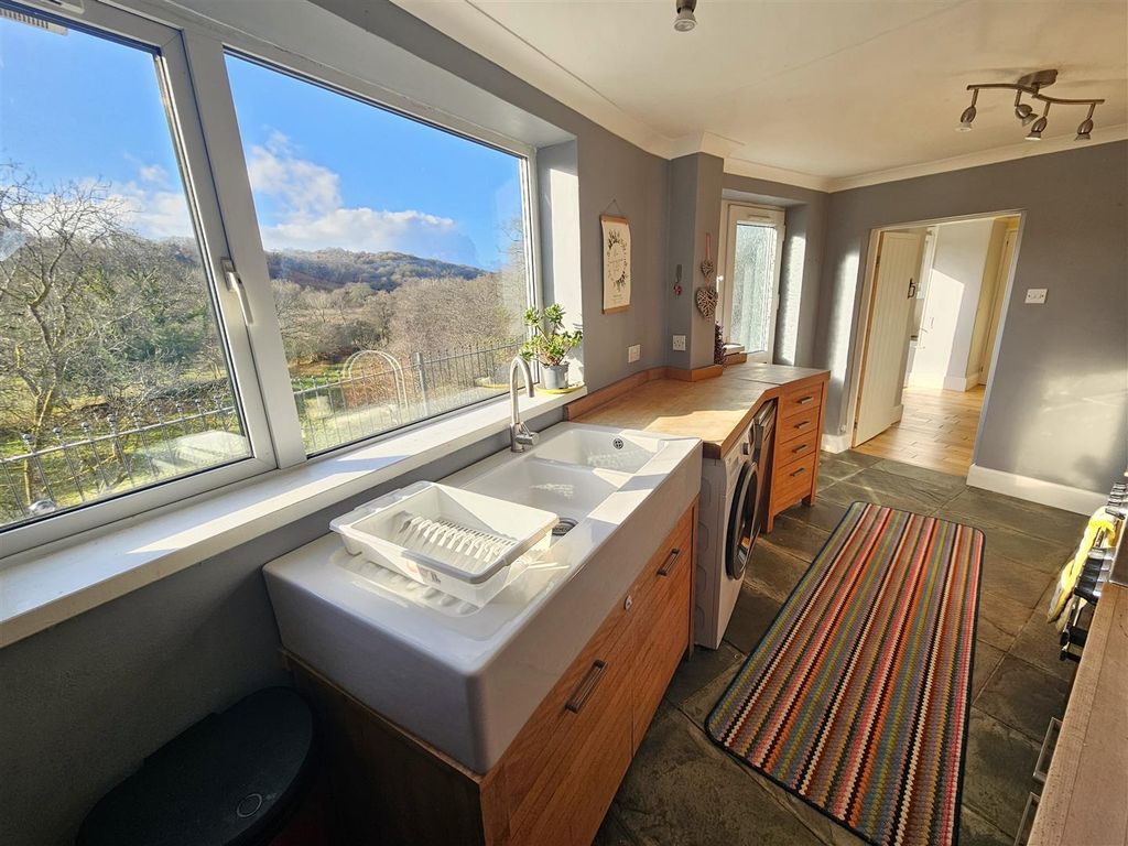Additional image 7 of 2 bed cottage for saleWhitchurch Road, Horrabridge, Yelverton PL20