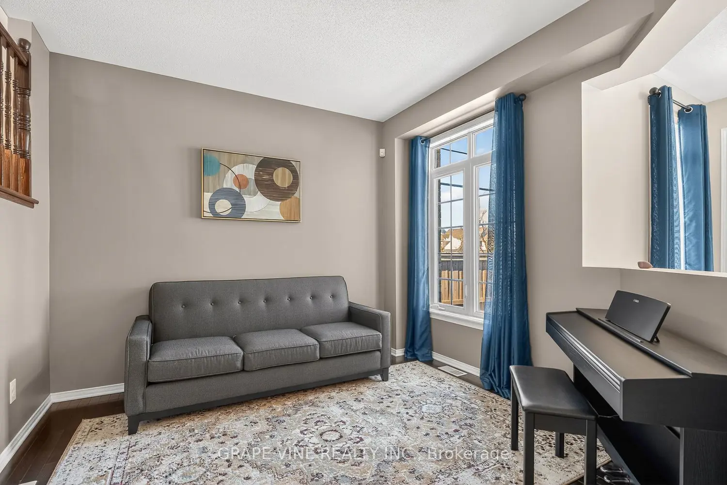 112 Sunita Crescent
