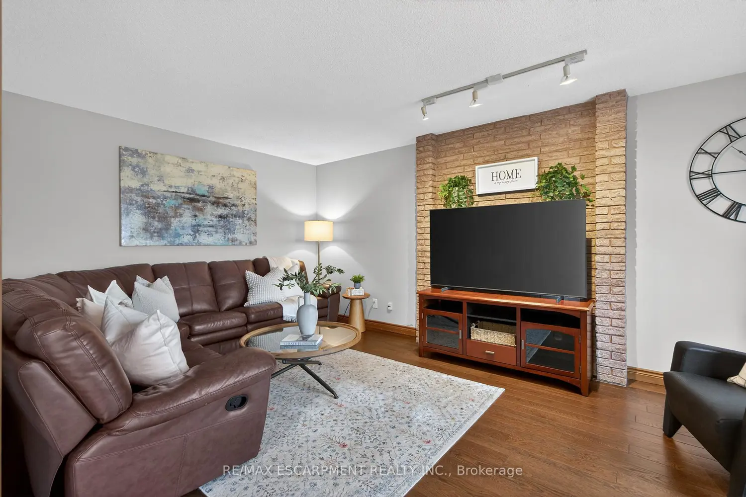 Additional image 6 of 47 Sumner Crescent