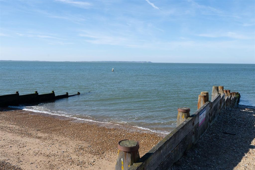 Additional image 30 of 5 bed detached house for saleIsland Wall, Whitstable CT5