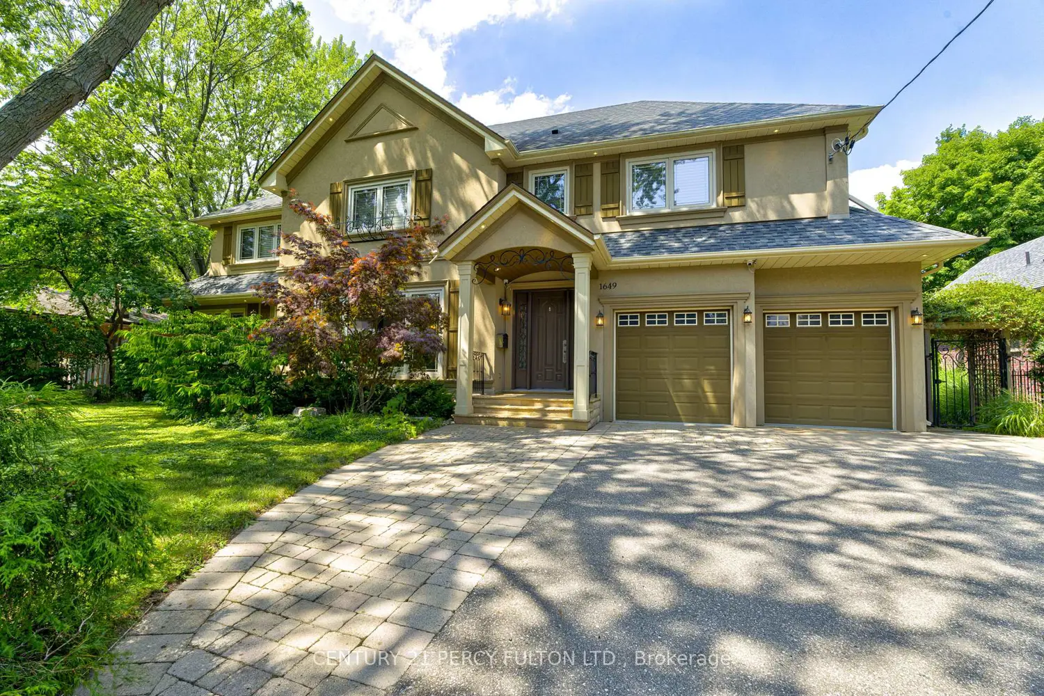 1649 Wedmore Way