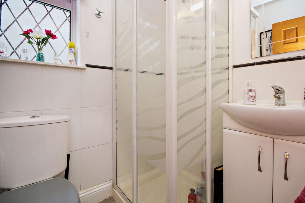 Additional image 11 of 3 bed semi-detached house for saleBrownrigg Road, Ashford TW15