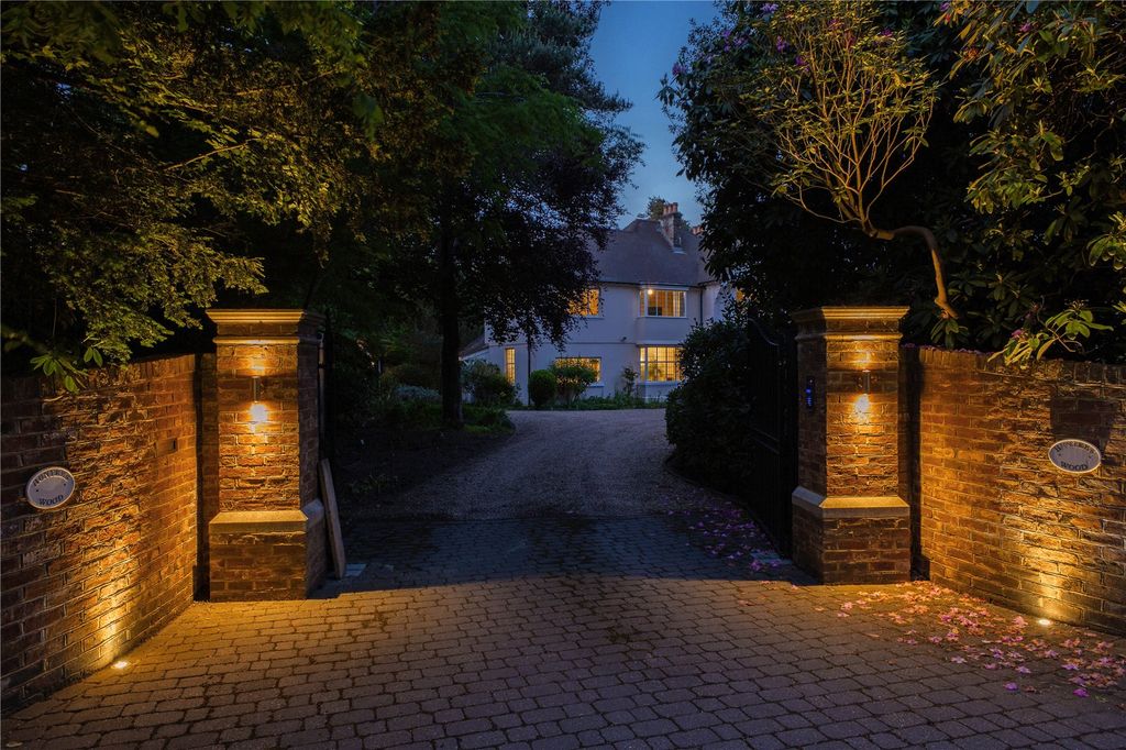 Additional image 24 of 5 bed detached house for saleThe Ridges, Finchampstead, Wokingham RG40