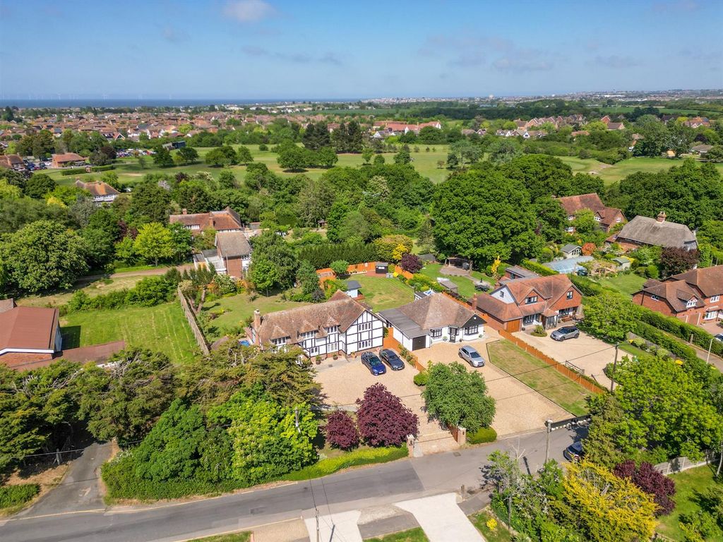 Additional image 3 of 4 bed detached house for saleMolehill Road, Chestfield, Whitstable CT5