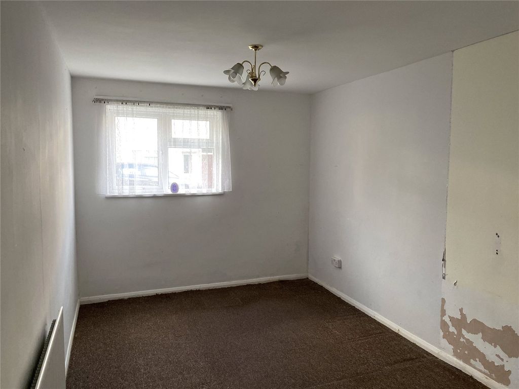 Additional image 4 of 1 bed flat for saleHarrow Road, Southsea, Hampshire PO5