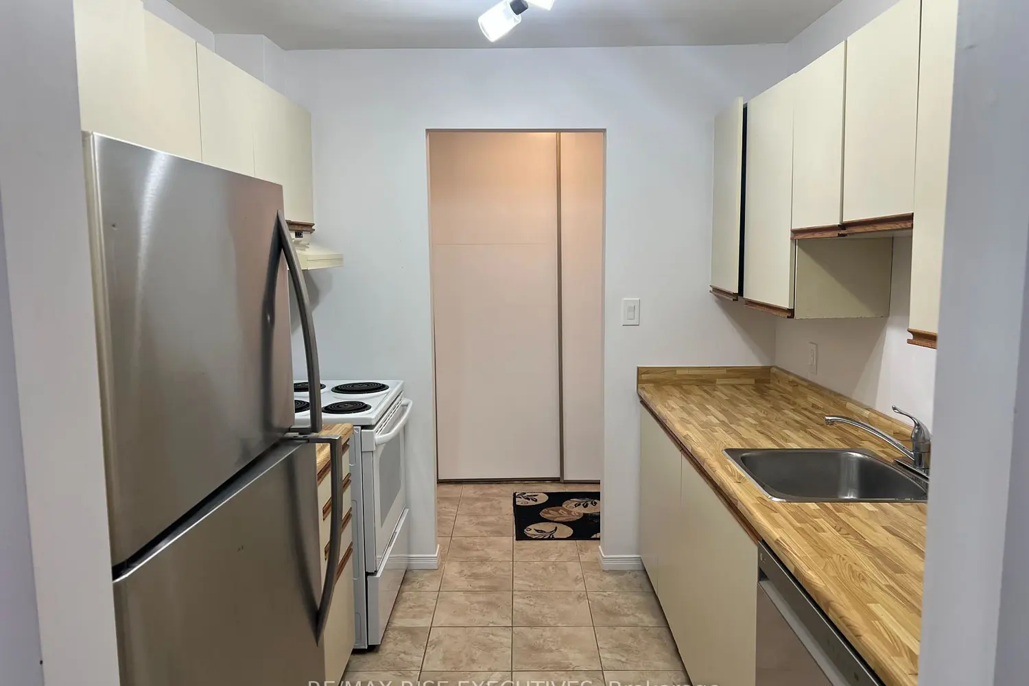 Additional image 4 of 1100 Millwood Avenue 110