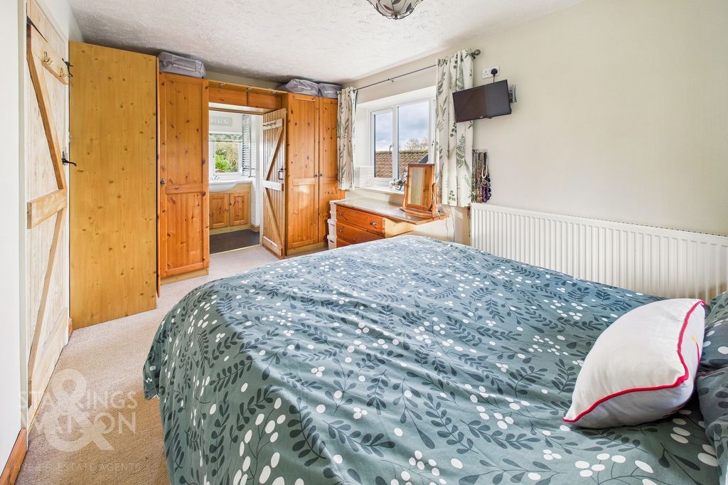 Additional image 17 of 5 bed detached house for saleRightup Lane, Wymondham NR18