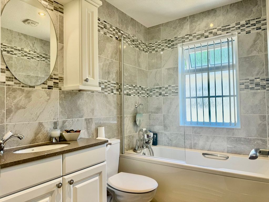 Additional image 18 of 3 bed mobile/park home for saleDevon Oaks Park, Yelverton PL20
