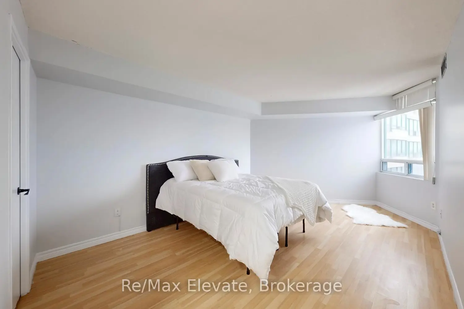 Additional image 14 of 3050 Ellesmere Road 1102