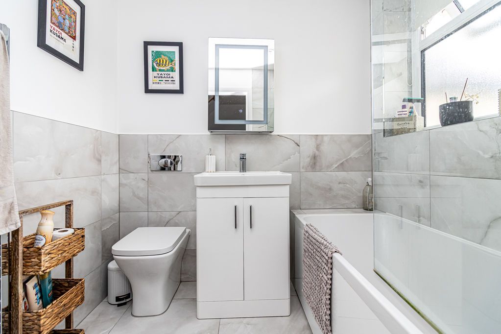 Additional image 17 of 3 bed town house for saleHighland Road, Southsea PO4