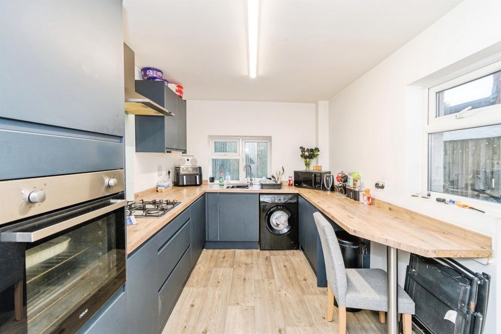 Additional image 2 of 2 bed terraced house for saleKingsley Road, Southampton SO15