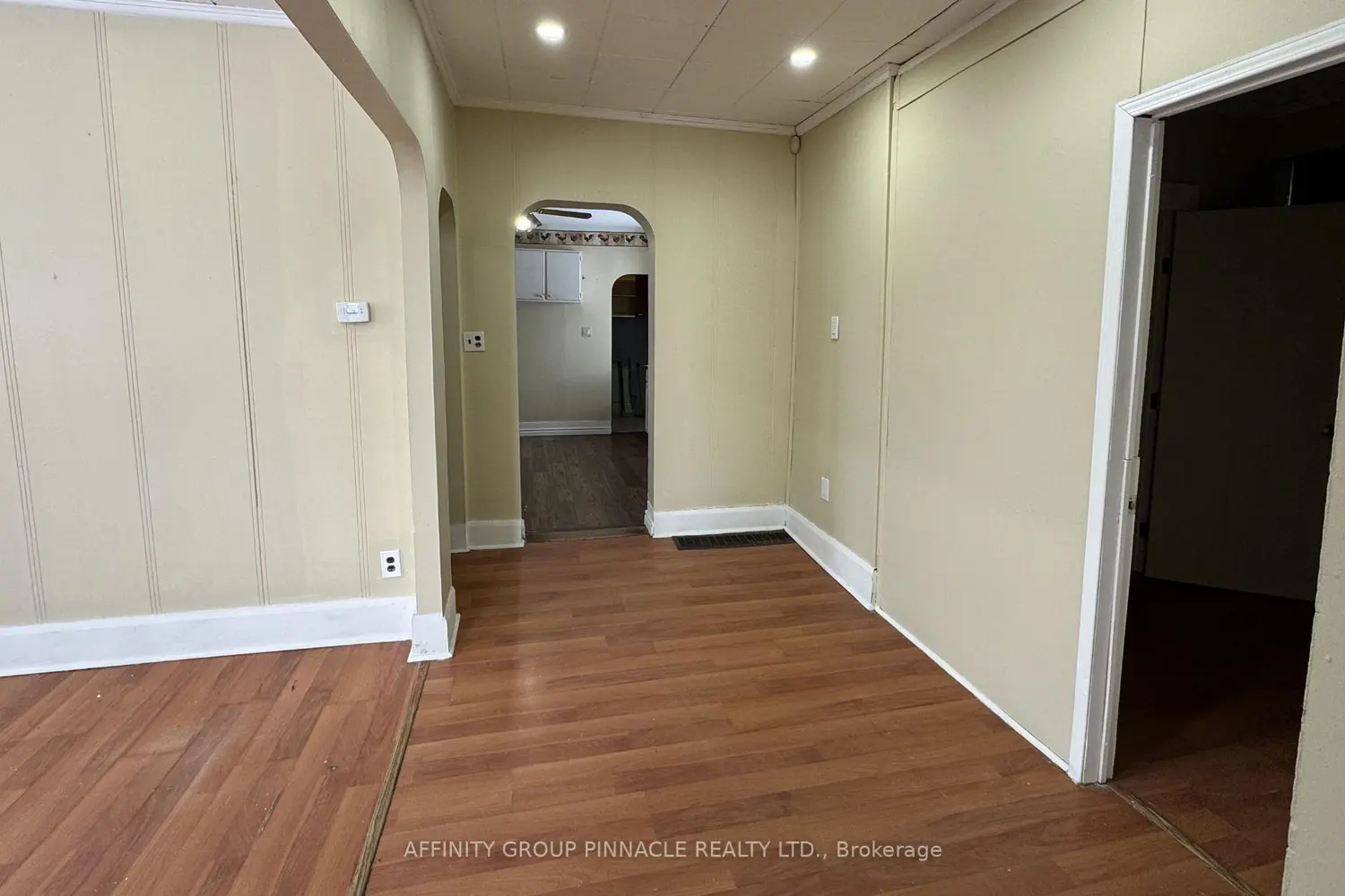 118 Lindsay Street photo 4