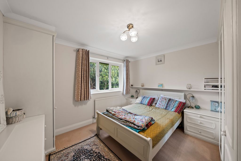 Additional image 16 of 4 bed detached house for saleCleveland Gardens, Worcester Park KT4