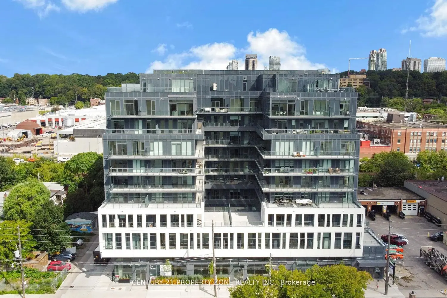 500 Dupont Street 512