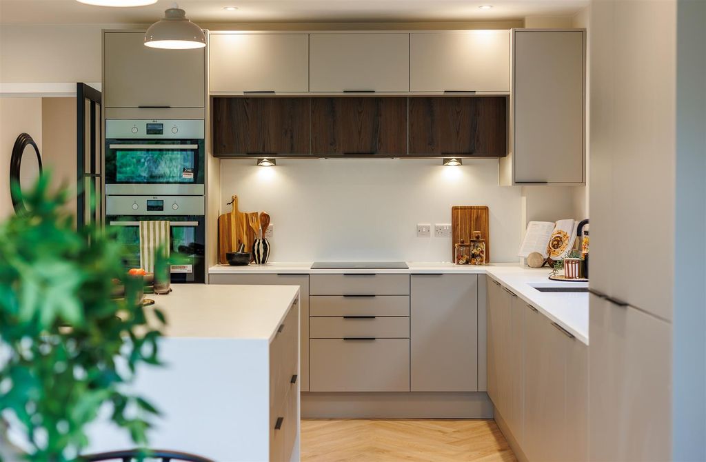 Additional image 5 of 5 bed detached house for saleGatcombe, Isle Of Wight PO30