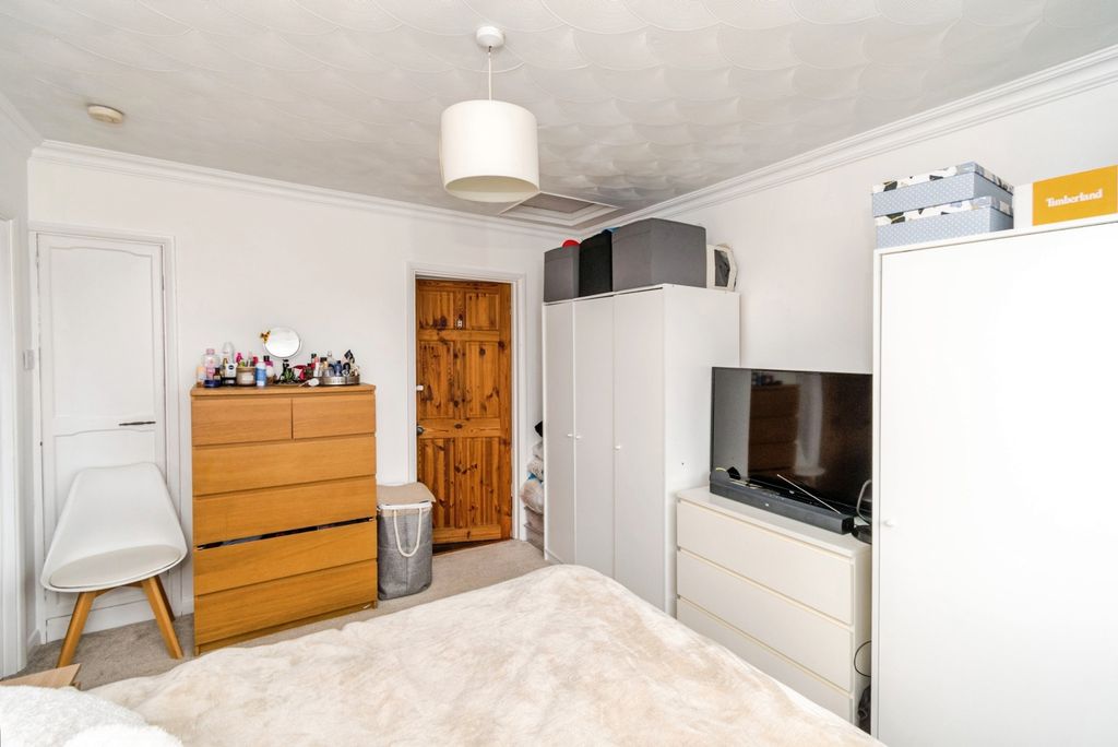 Additional image 10 of 1 bed flat for saleKent Road, St Denys, Southampton, Hampshire SO17