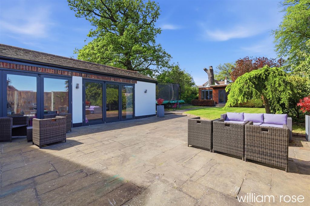 Additional image 11 of 5 bed detached house for saleMonkhams Lane, Woodford Green IG8