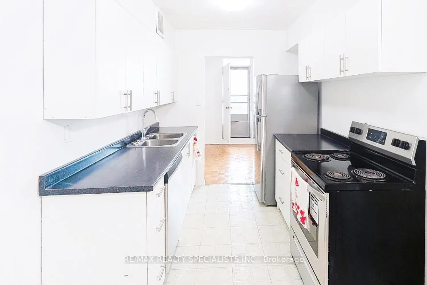 Additional image 7 of 180 Markham Road 1201