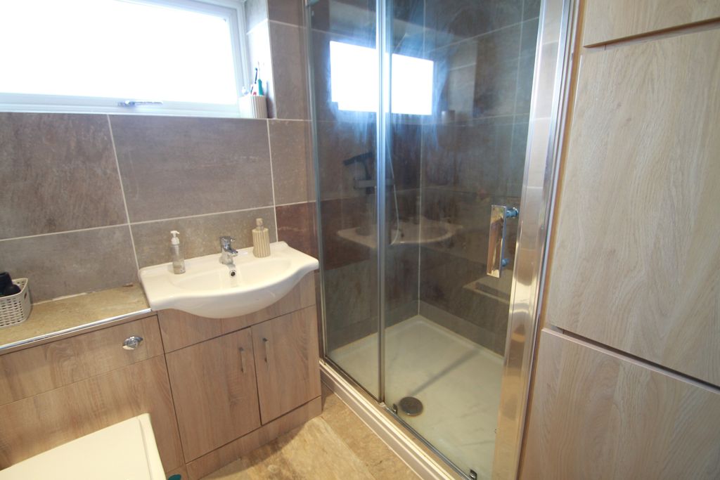 Additional image 26 of 5 bed property for saleFaire Road, Glenfield, Leicester, Leicestershire LE3