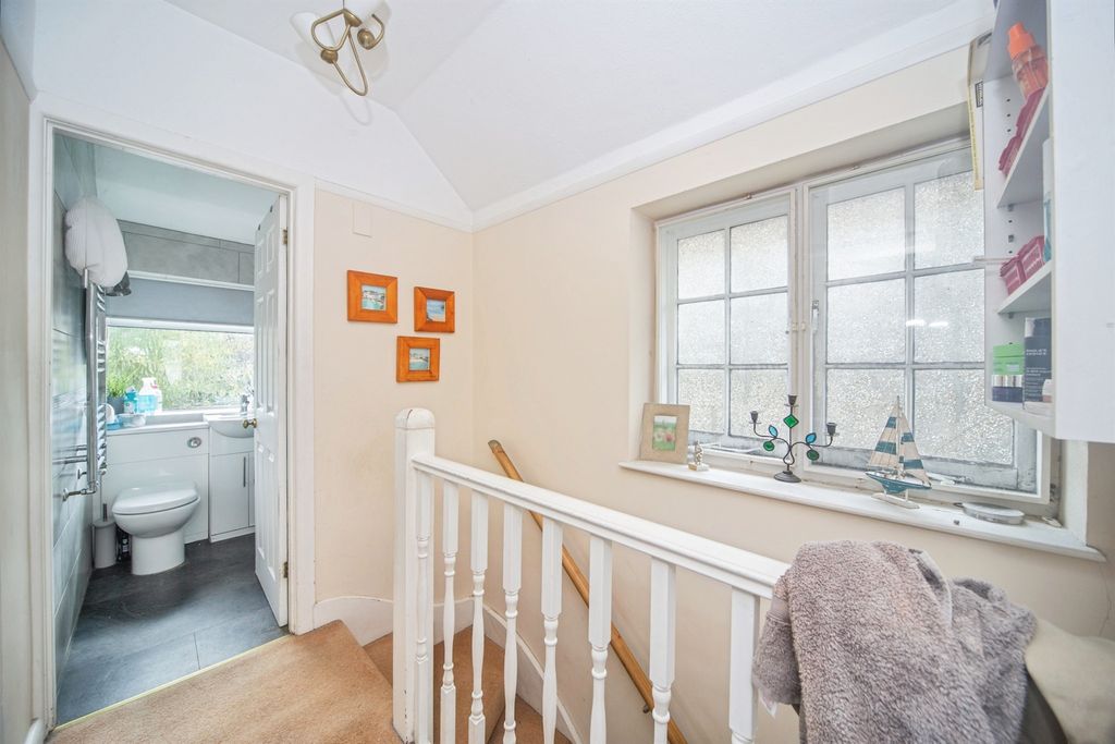 Additional image 9 of 3 bed end terrace house for saleTreeside Road, Southampton SO15