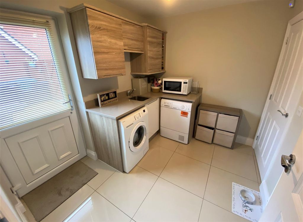 Additional image 12 of 6 bed detached house for saleBuckthorn Drive, Barrow Upon Soar, Loughborough LE12