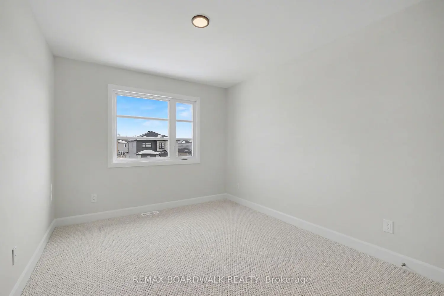 Additional image 13 of 967 Chablis Crescent