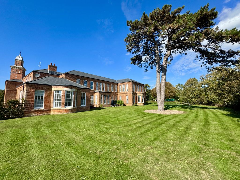 Additional image 16 of 2 bed flat for saleWhitecroft Park, Newport PO30