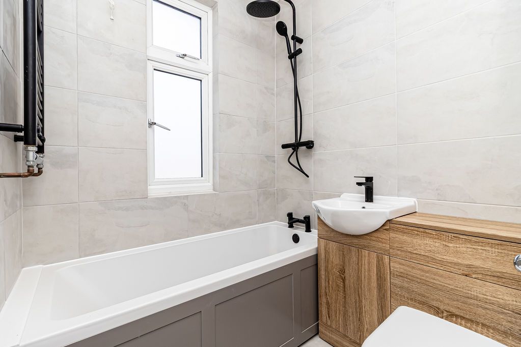 Additional image 8 of 3 bed terraced house for salePetworth Road, Portsmouth PO3