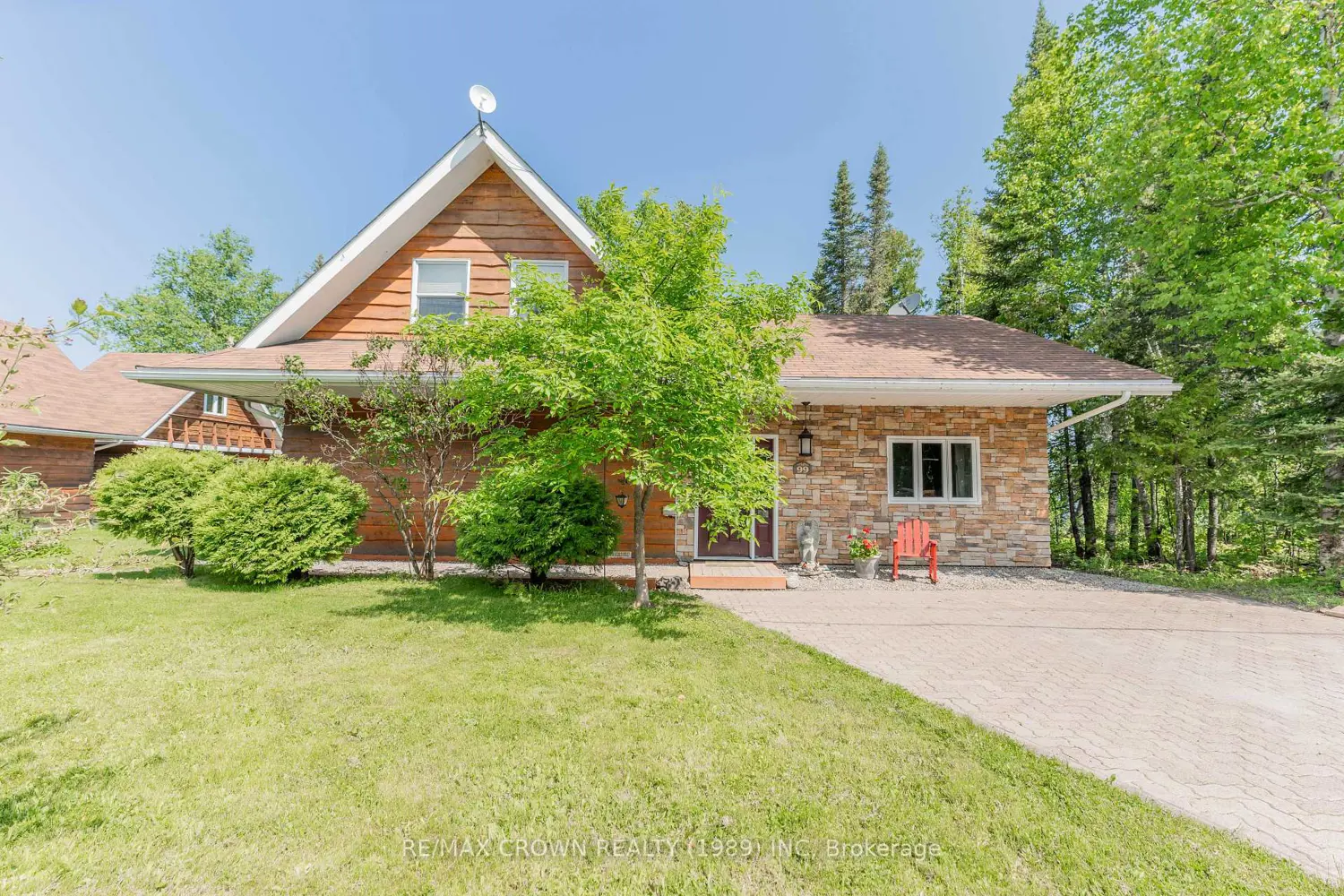 99 Lefebvre Peninsula Road Moonbeam photo 3