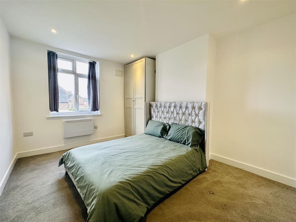 Additional image 3 of 4 bed terraced house for saleBarrow Road, Sileby, Loughborough LE12