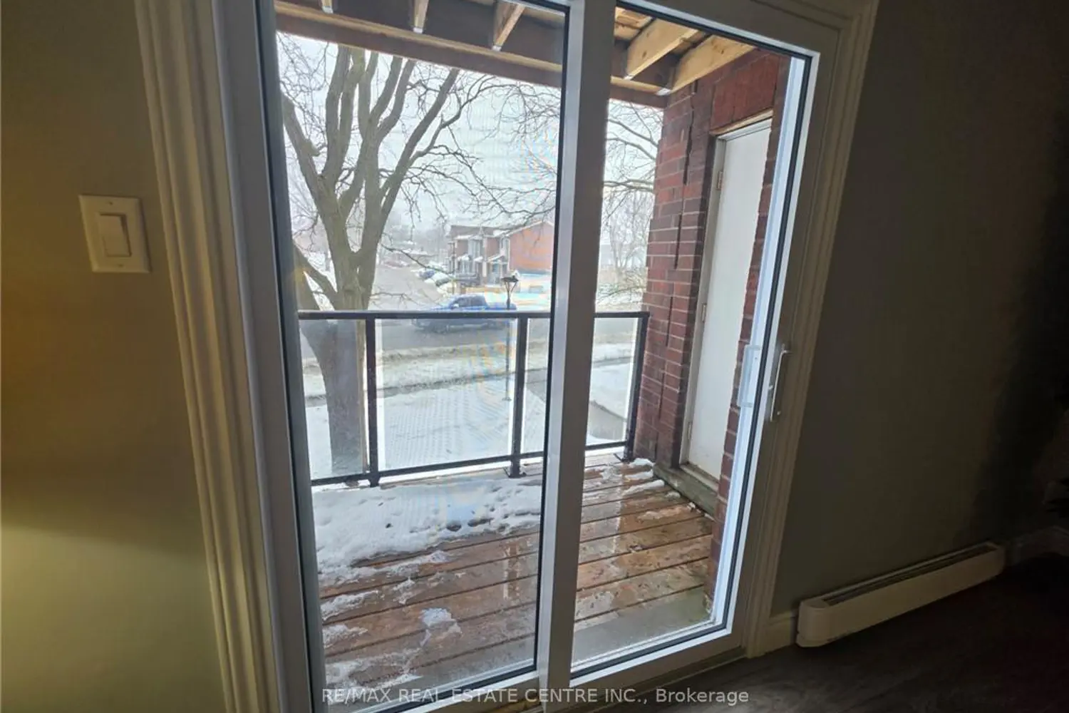 Additional image 19 of 565 Greenfield Avenue 106