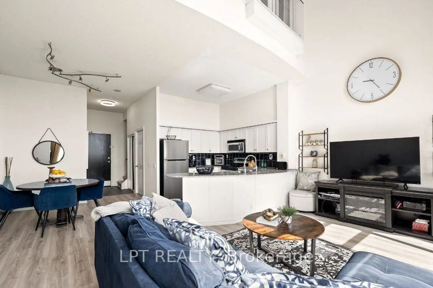 Additional image 4 of 1720 Eglinton Avenue 108