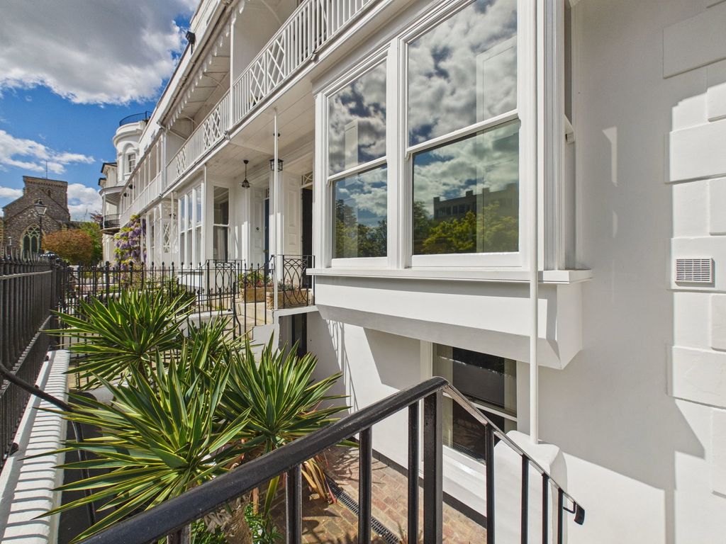 Additional image 25 of 4 bed terraced house for saleAmbrose Place, Worthing BN11