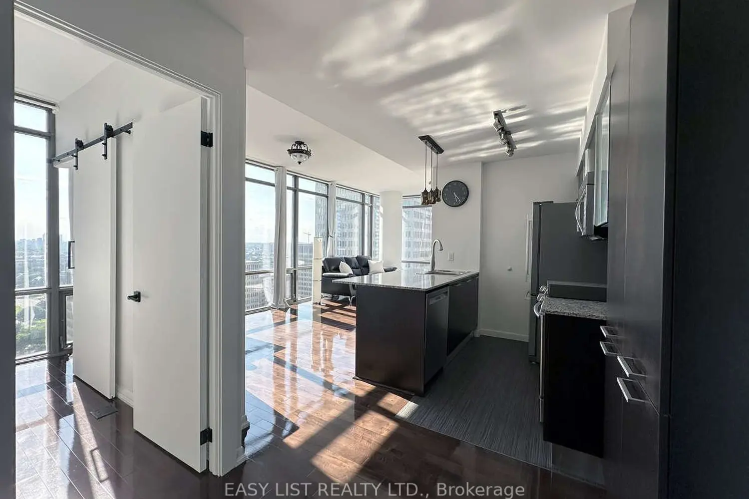 Additional image 3 of 37 Grosvenor Street 2203