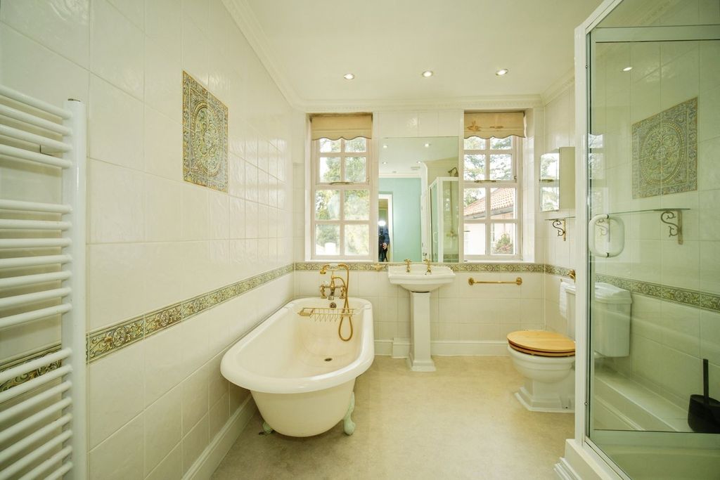 Additional image 15 of 3 bed flat for saleLondon Road, Sunningdale, Ascot SL5