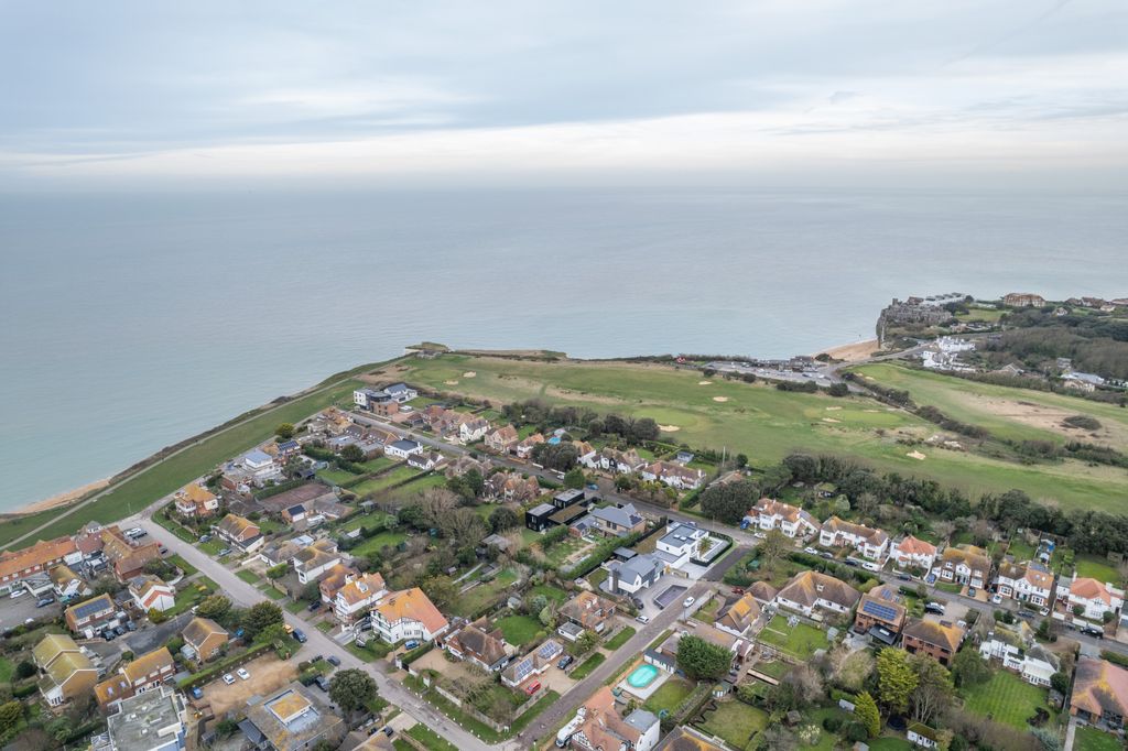 Additional image 31 of 2 bed flat for salePettman Mews Island Wall, Whitstable CT5