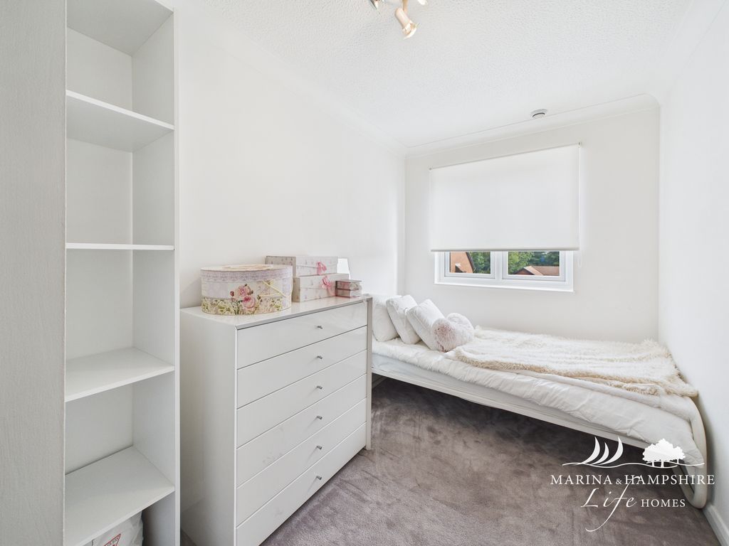 Additional image 15 of 3 bed town house for saleCadgwith Place, Port Solent, Portsmouth PO6