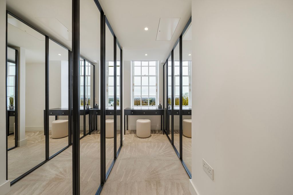 Additional image 14 of 2 bed flat for saleRichmond Hill, Richmond, London TW10