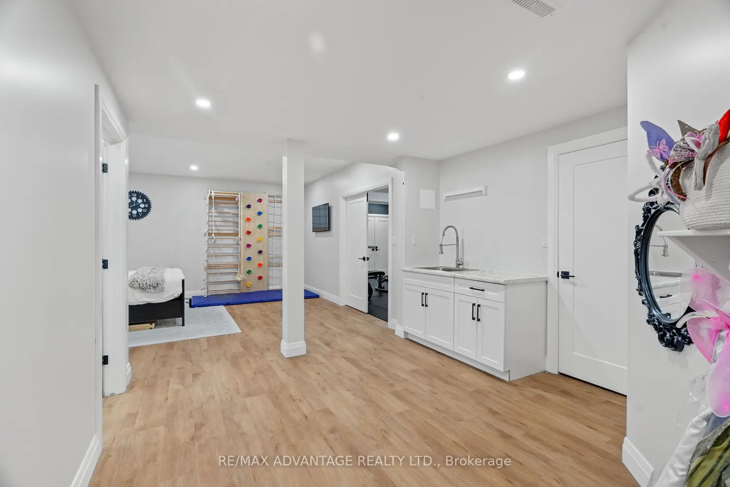 Additional image 18 of 94 Mill Pond Crescent