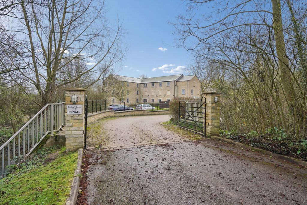 Additional image 12 of 2 bed flat for saleWitan Way, Witney OX28