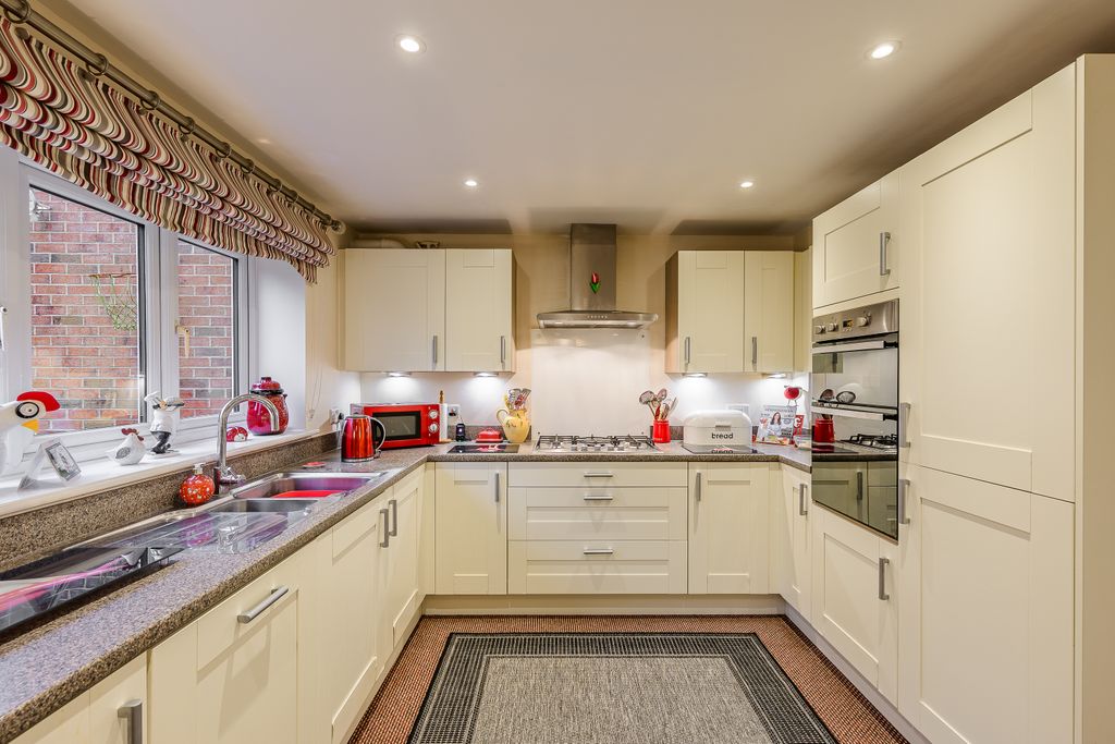Additional image 4 of 4 bed detached house for saleStone Bridge, Newport TF10