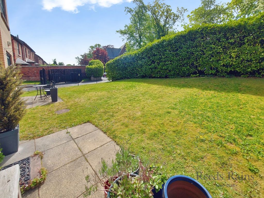 Additional image 18 of 1 bed flat for saleChapel Lane, Wilmslow, Cheshire SK9