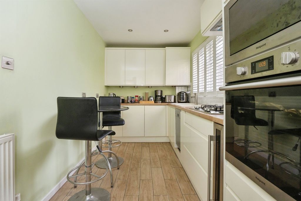 Additional image 5 of 2 bed semi-detached house for saleOlive Road, Southampton SO16
