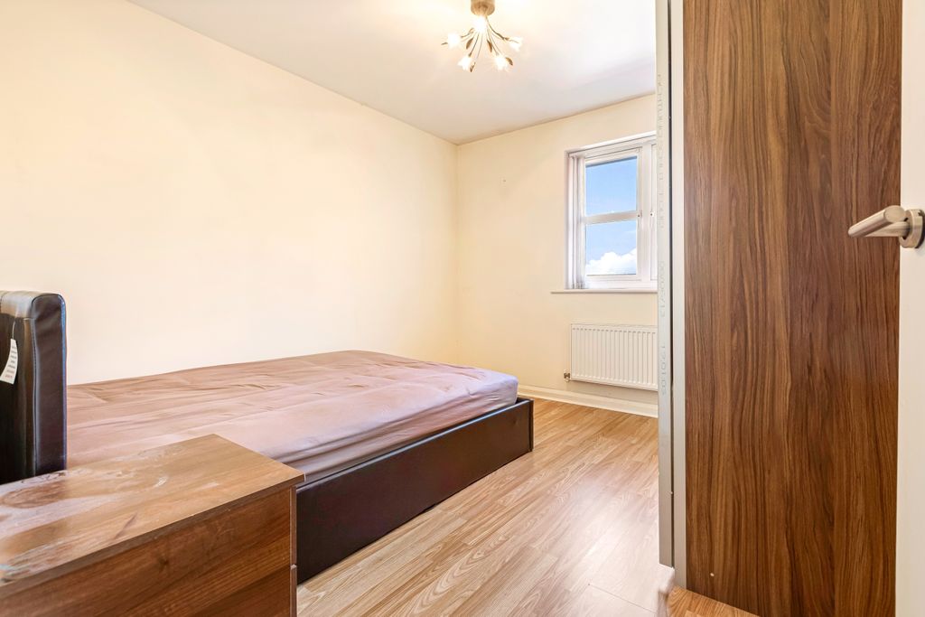 Additional image 8 of 2 bed flat for saleFosse Close, Leicester, Leicestershire LE3