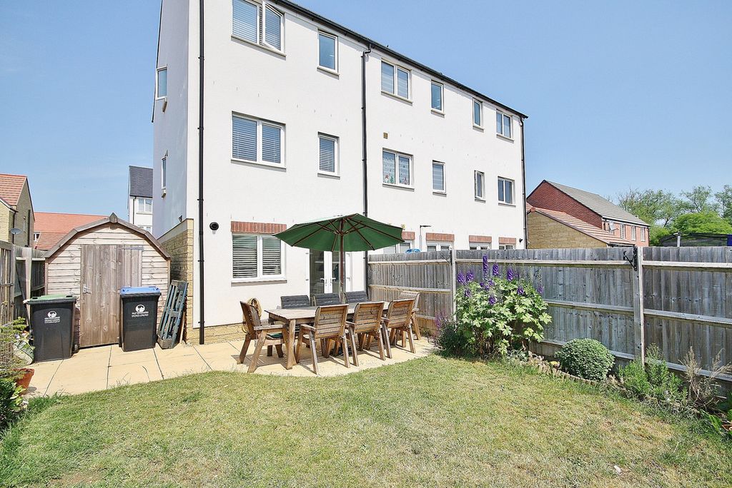 Additional image 14 of 3 bed end terrace house for saleRayson Lane, Witney OX29